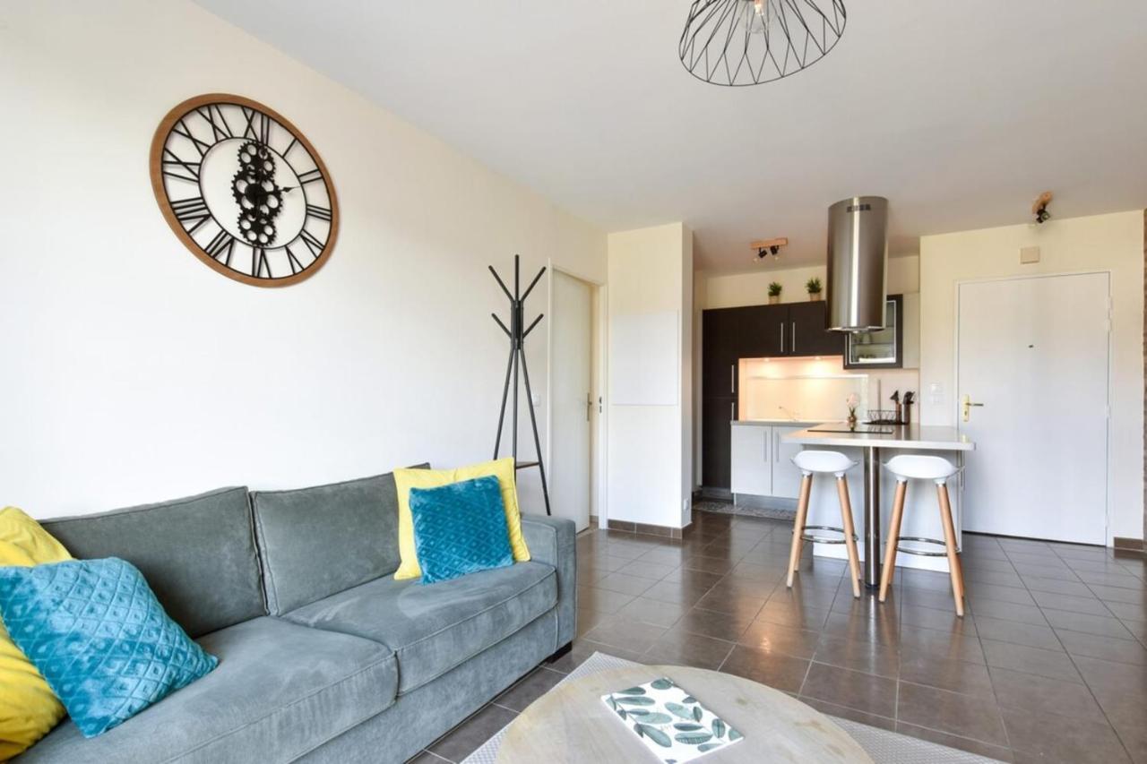 Appart Cosy Quartier Calme Hyper Centre Parking Apartment Magny-le-Hongre Luaran gambar